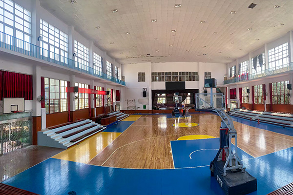 湖南娄底二中多功能体育馆成功选用91免费国产黄色软件JSL线阵音响系统