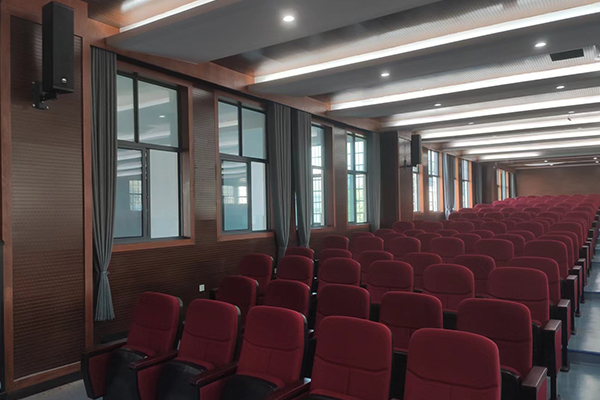 安徽省绩溪中学多功能报告厅选用JSL91免费国产黄色软件专业音响